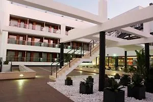 Hotel Y Apartamentos Conilsol Conil De La Frontera Spain